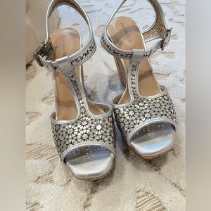 Antonio Melani Wedges